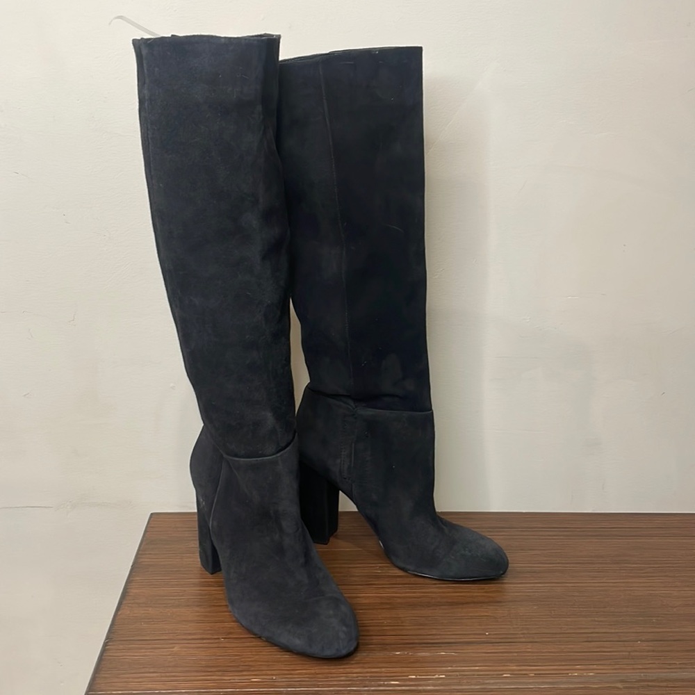 Sam Edelman Suede Black boots style: Caprice